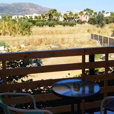 מאליה Cleo Rooms 250M From The Beach מראה חיצוני תמונה