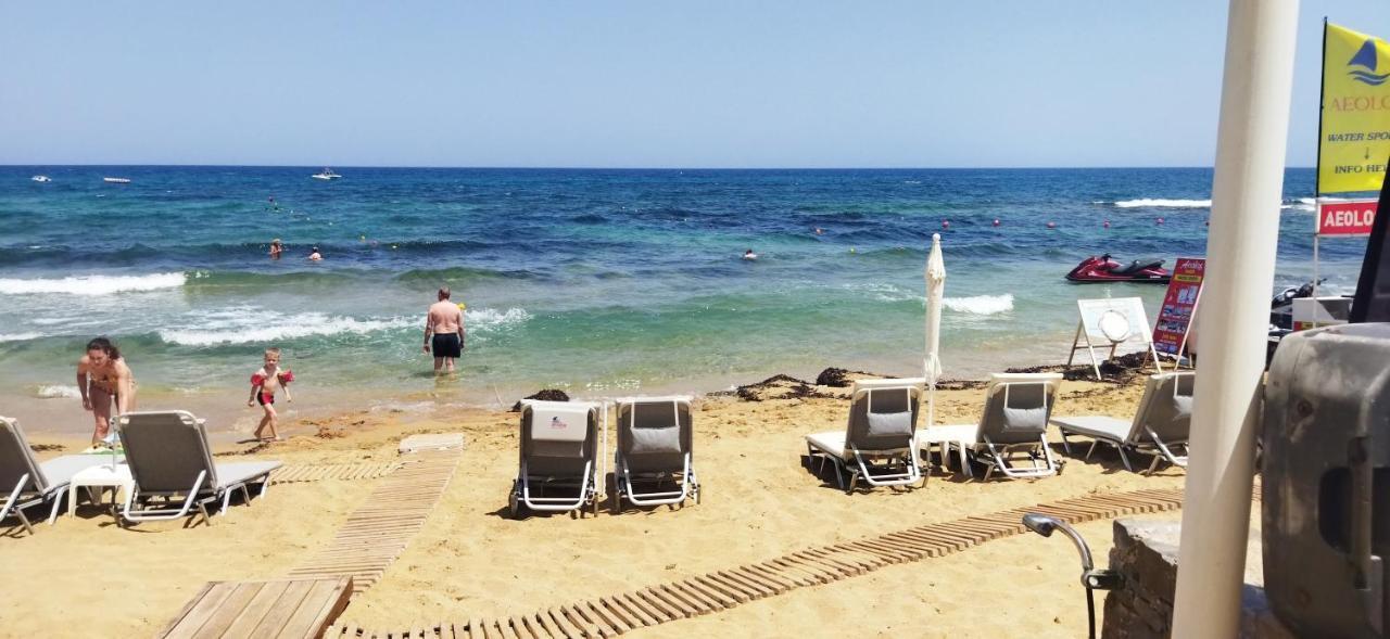 מאליה Cleo Rooms 250M From The Beach מראה חיצוני תמונה