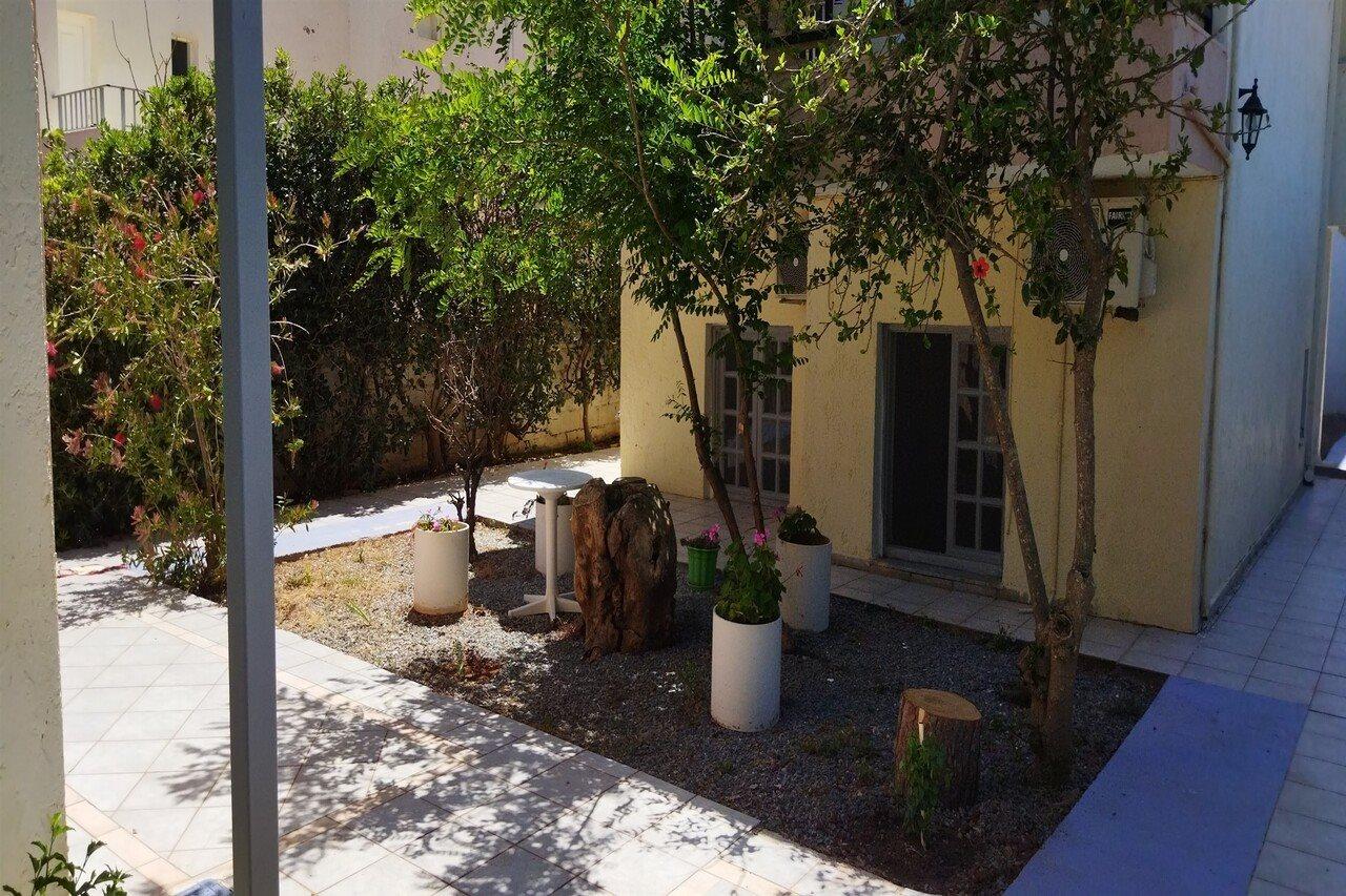 מאליה Cleo Rooms 250M From The Beach מראה חיצוני תמונה